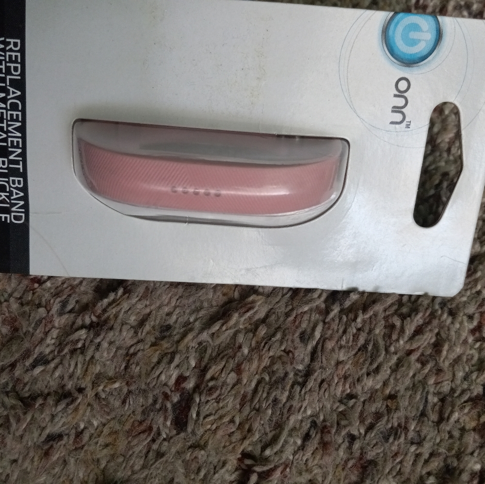 Replacement fitbit flex2 - Picture 3 of 3